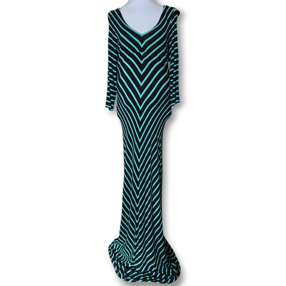 Motherhood Maternity Super Maxi Chevron Striped Dress - Size Small - Picture 1 of 6